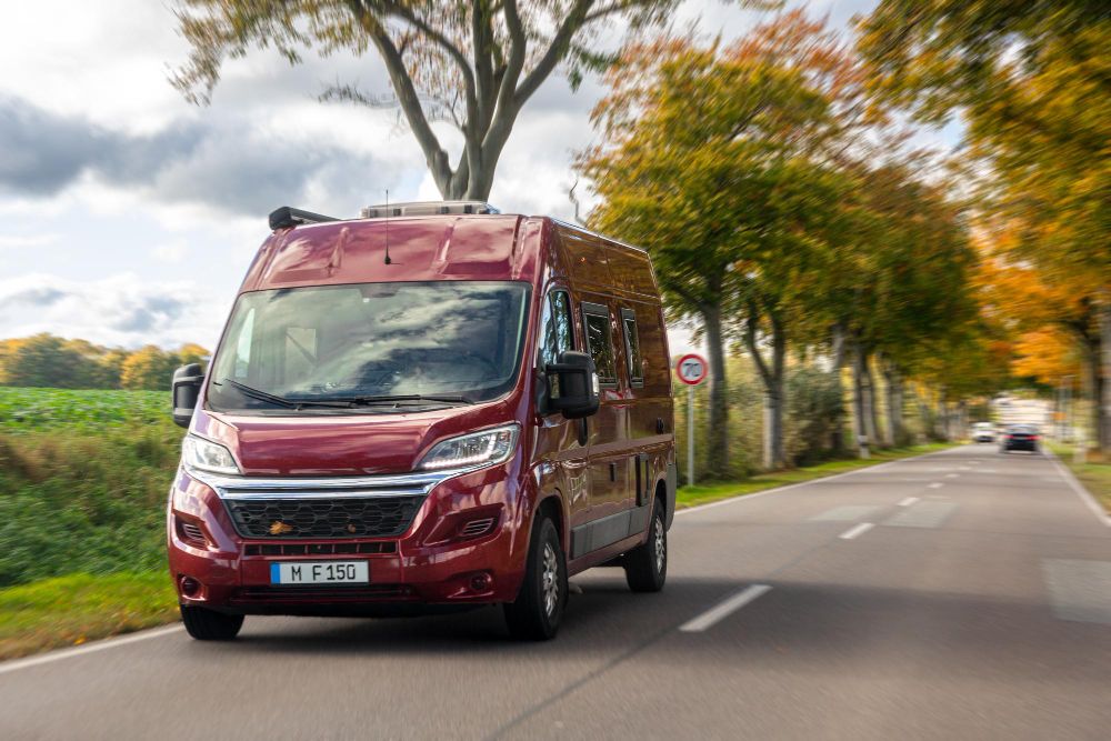 minibus for airport transfer